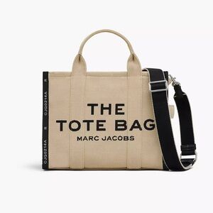 Medium Tote Bag Organizer for the Marc Jacobs Tote Bag Medium.